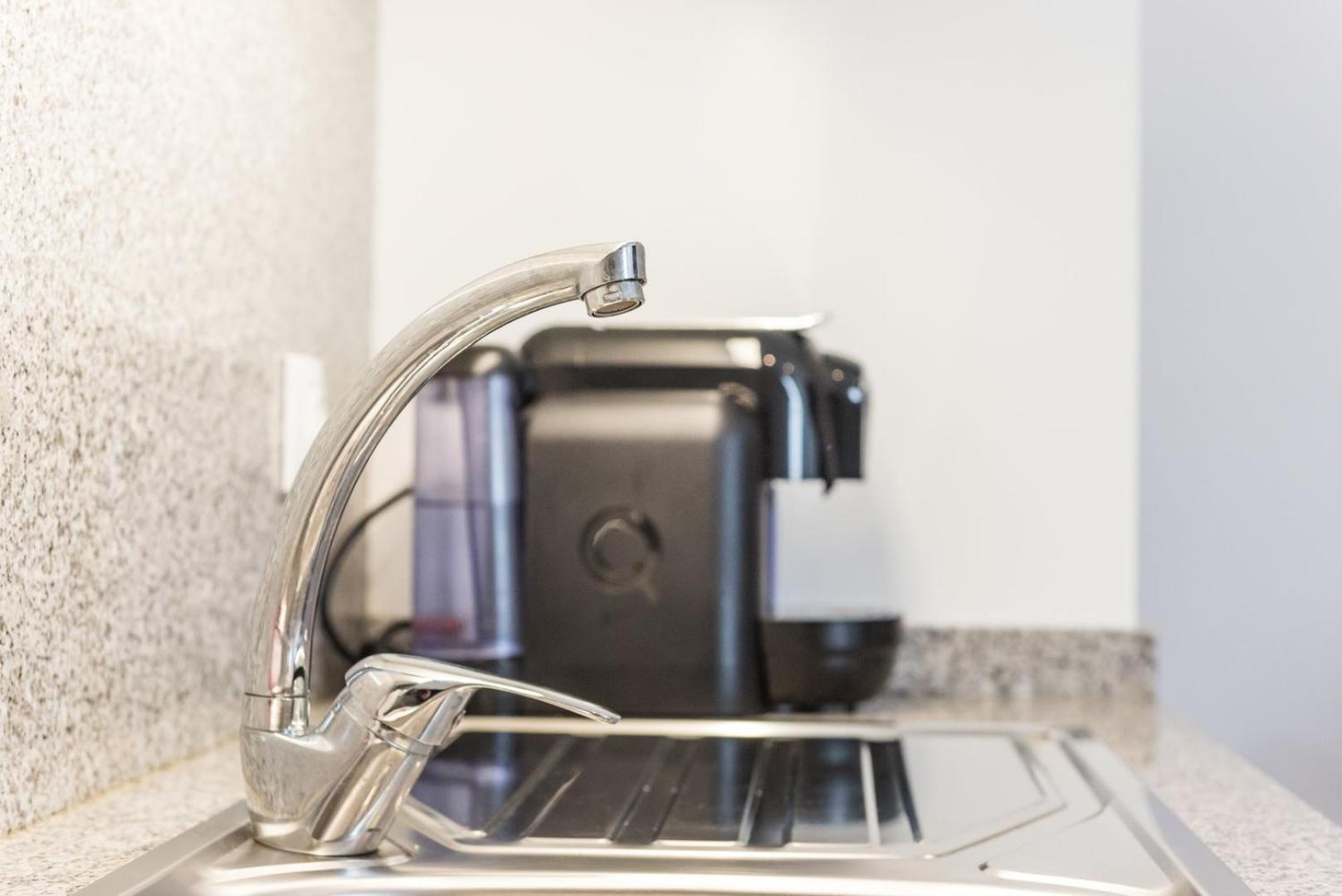 Guestready - Spacious Modern Stay In Porto บีลาโนวาเดกายา ภายนอก รูปภาพ