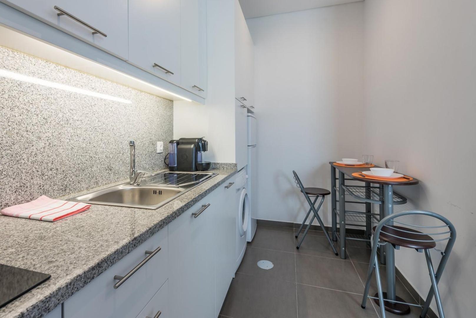 Guestready - Spacious Modern Stay In Porto บีลาโนวาเดกายา ภายนอก รูปภาพ